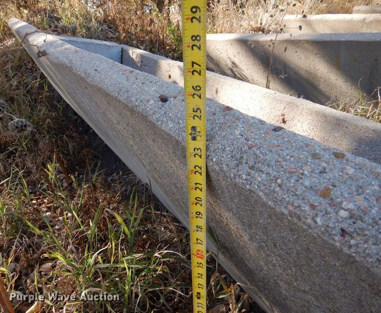 image for item LU9772 (6) concrete feed bunks