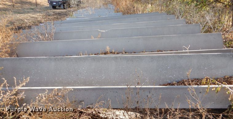 image for item LU9774 (7) concrete feed bunks