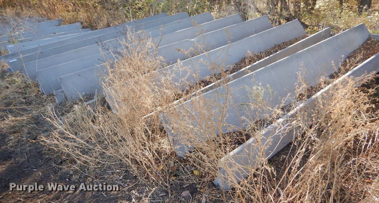 image for item LU9774 (7) concrete feed bunks