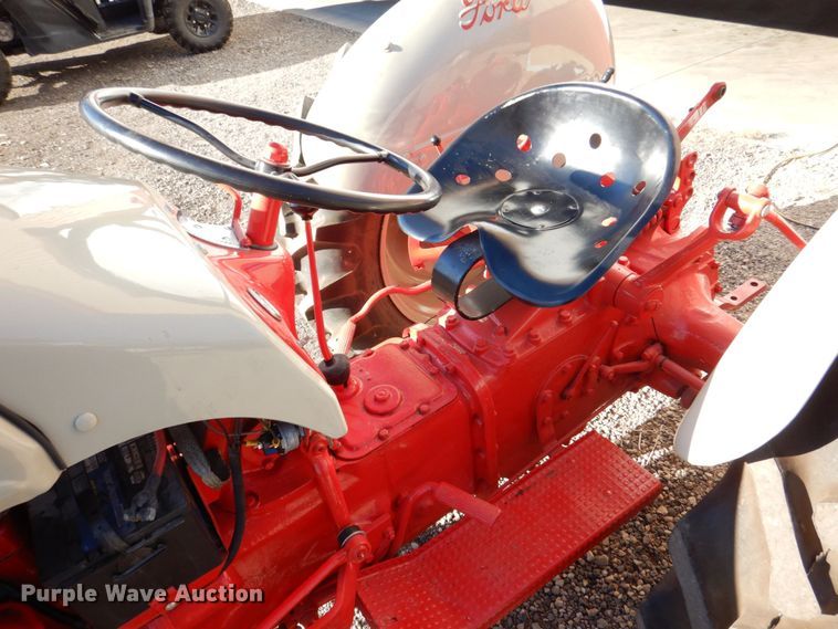 image for item MJ9806 1947 Ford 8N  tractor