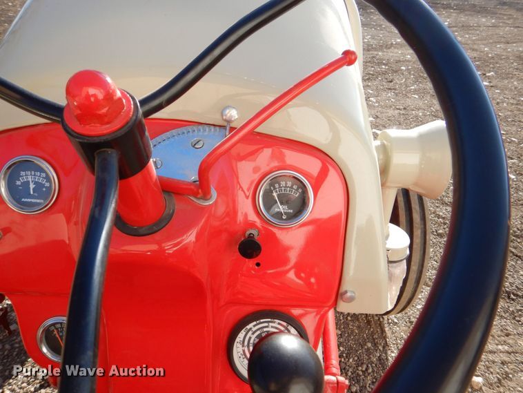 image for item MJ9806 1947 Ford 8N  tractor