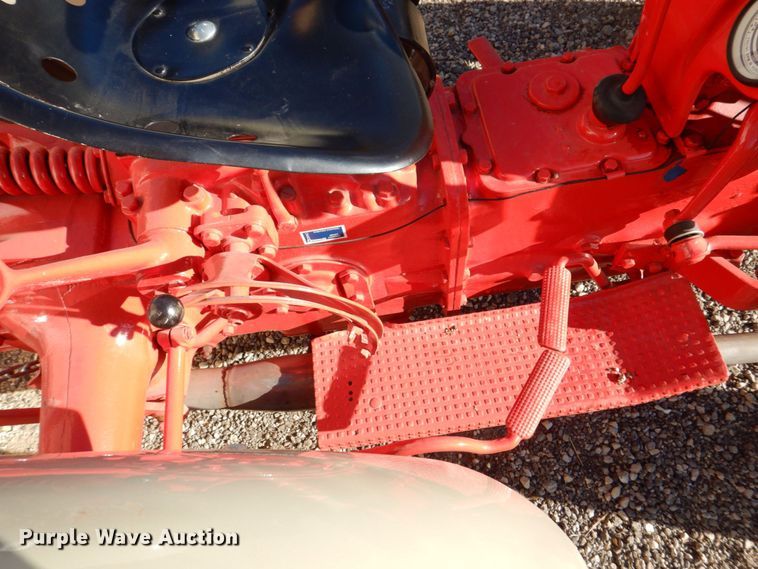 image for item MJ9806 1947 Ford 8N  tractor