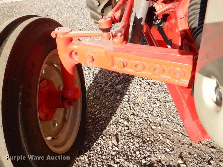 image for item MJ9806 1947 Ford 8N  tractor