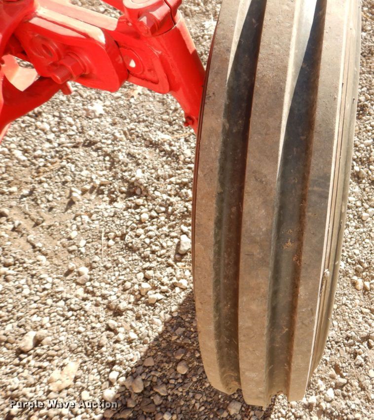 image for item MJ9806 1947 Ford 8N  tractor