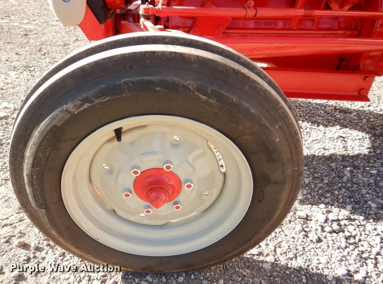 image for item MJ9806 1947 Ford 8N  tractor