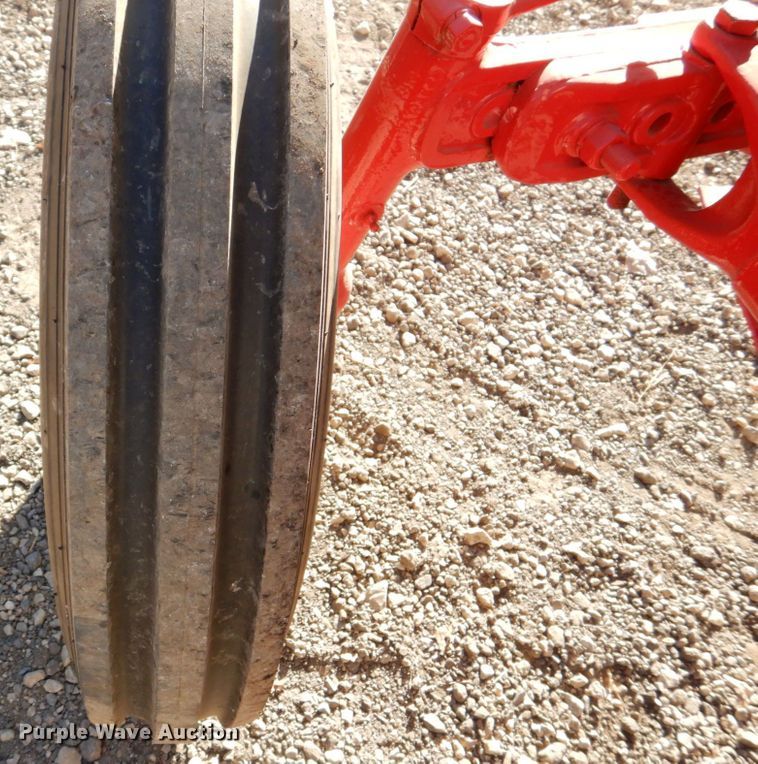 image for item MJ9806 1947 Ford 8N  tractor