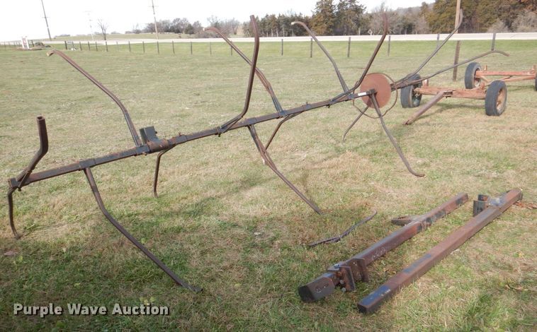 image for item MJ9833 17' W pickup reel