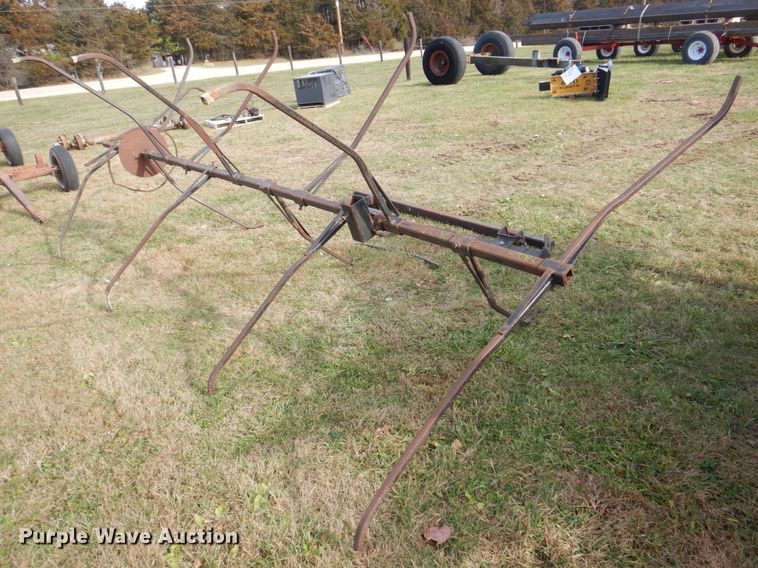 image for item MJ9833 17' W pickup reel