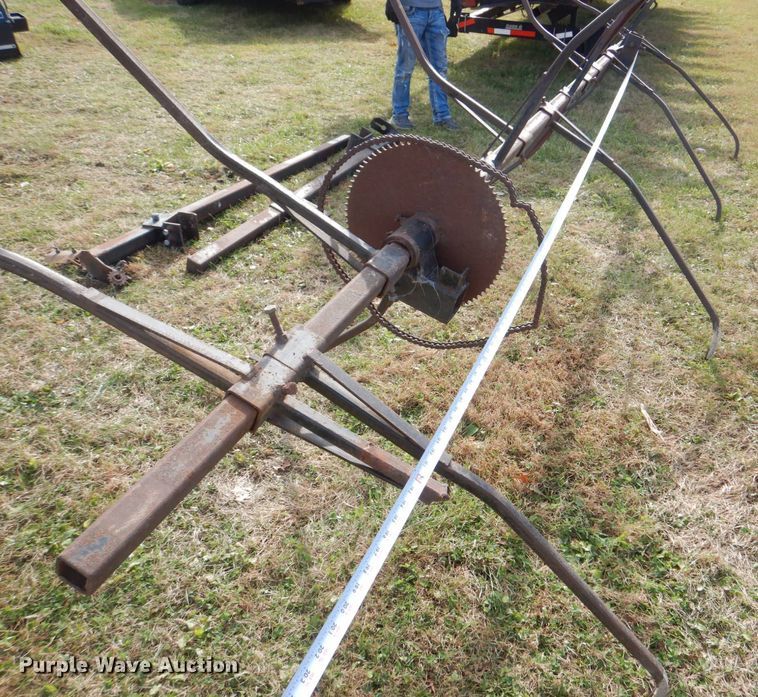 image for item MJ9833 17' W pickup reel