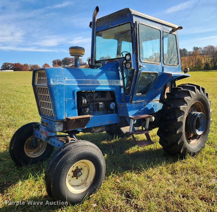 image for item MK9497 1968 Ford 8000  tractor