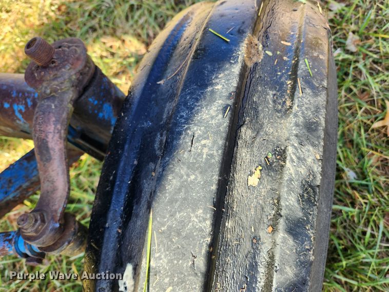 image for item MK9497 1968 Ford 8000  tractor