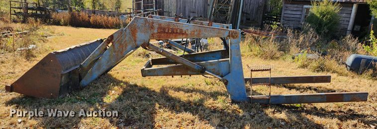 image for item MK9497 1968 Ford 8000  tractor