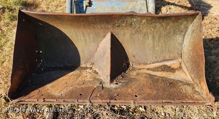 image for item MK9497 1968 Ford 8000  tractor