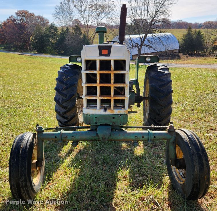 image for item MK9498 1967 Oliver 1650  tractor