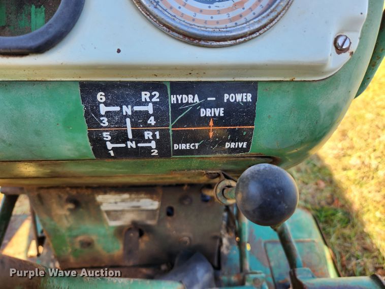 image for item MK9498 1967 Oliver 1650  tractor