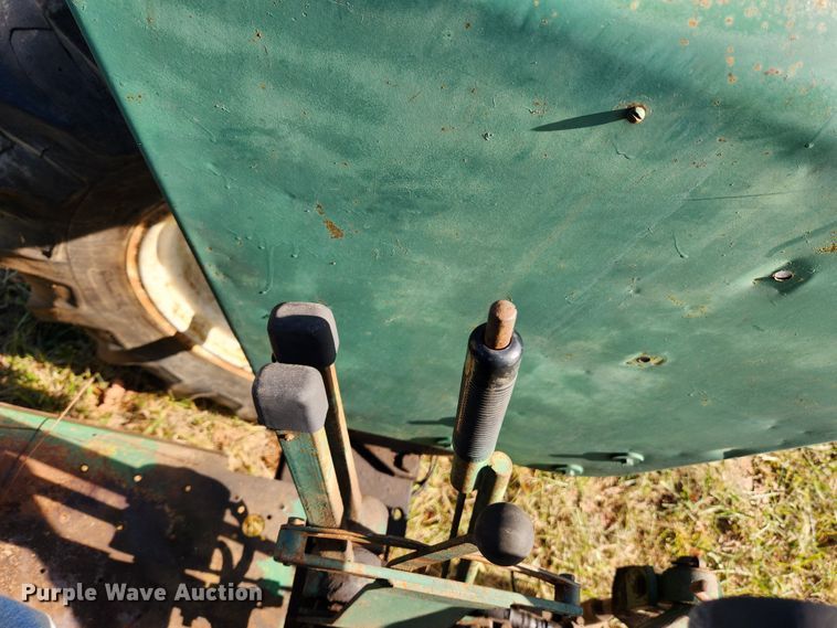 image for item MK9498 1967 Oliver 1650  tractor