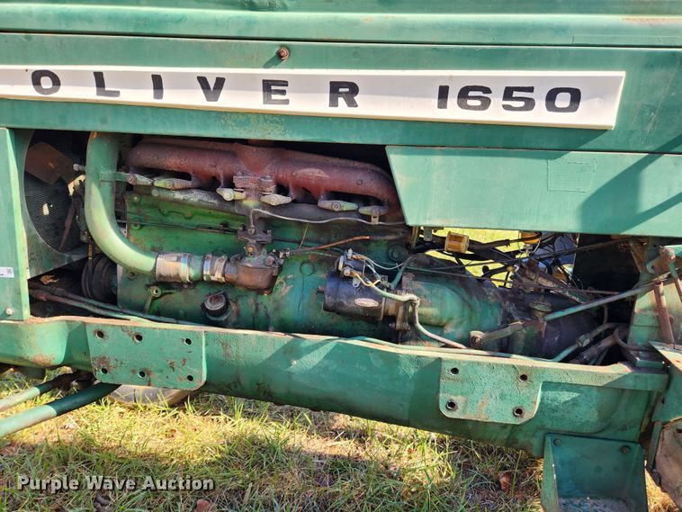 image for item MK9498 1967 Oliver 1650  tractor