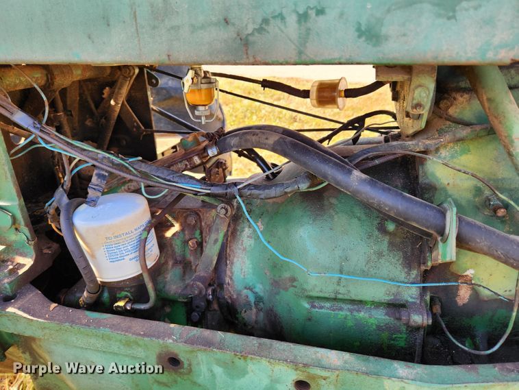 image for item MK9498 1967 Oliver 1650  tractor