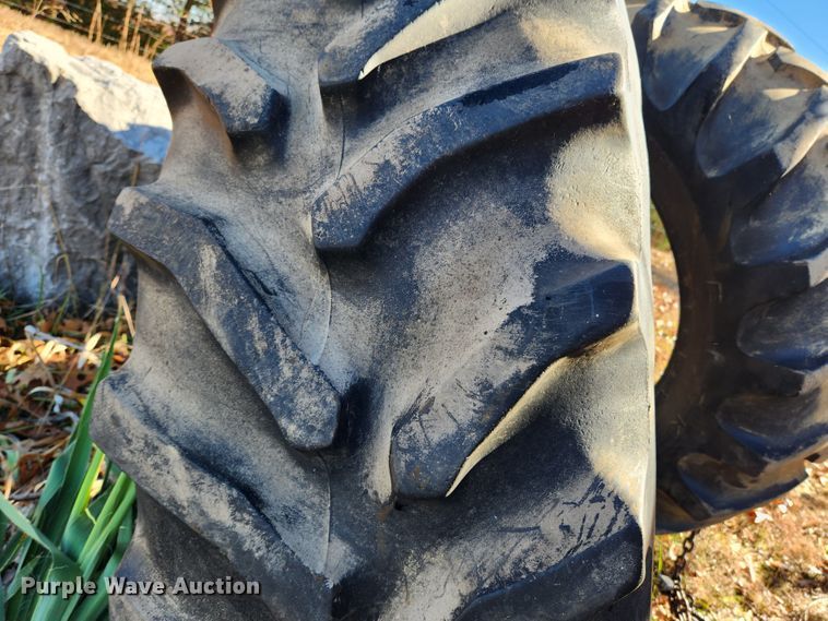 image for item MK9498 1967 Oliver 1650  tractor