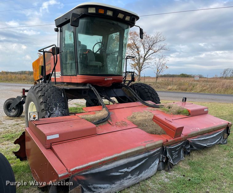 image for item MR9497 2002 Hesston 8550S  windrower