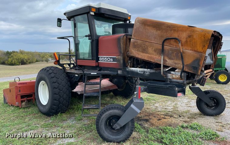 image for item MR9497 2002 Hesston 8550S  windrower