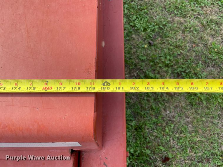 image for item MR9497 2002 Hesston 8550S  windrower