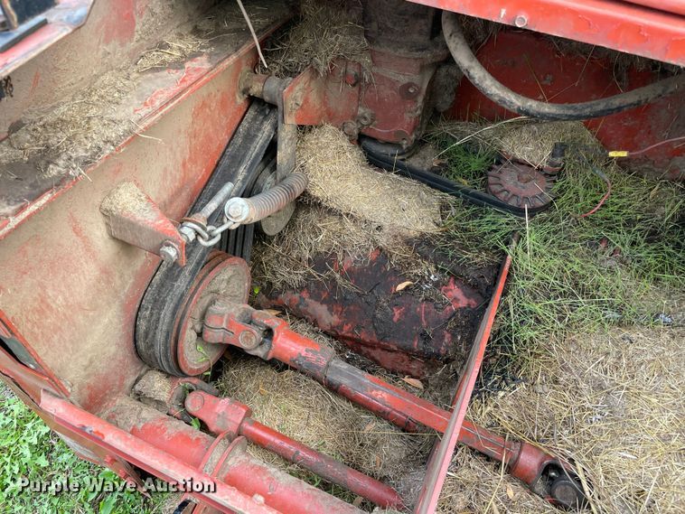 image for item MR9497 2002 Hesston 8550S  windrower