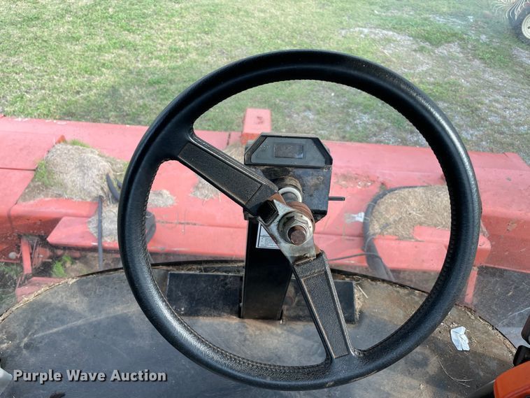 image for item MR9497 2002 Hesston 8550S  windrower