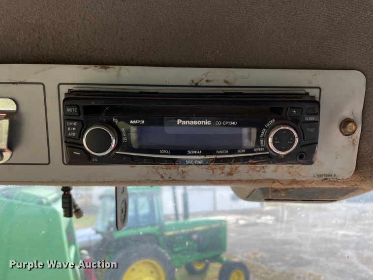 image for item MR9497 2002 Hesston 8550S  windrower