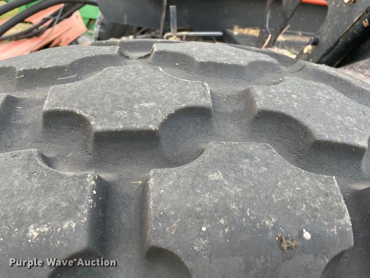 image for item MR9497 2002 Hesston 8550S  windrower