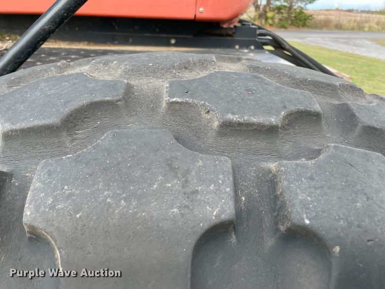 image for item MR9497 2002 Hesston 8550S  windrower