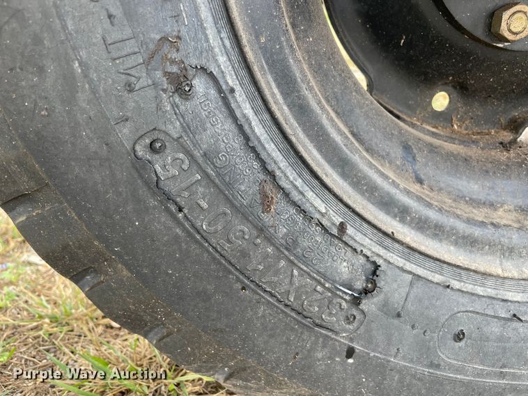 image for item MR9497 2002 Hesston 8550S  windrower