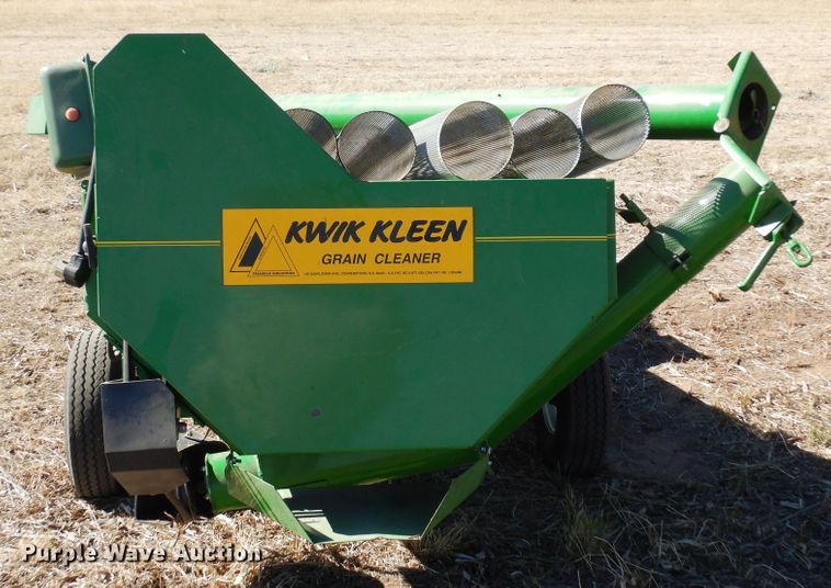 Triangle Industries 572 Kwik Kleen grain cleaner in Limon, CO Item