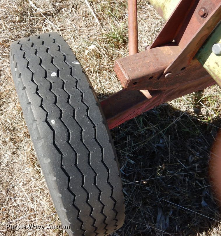 image for item MR9589 Tank cart