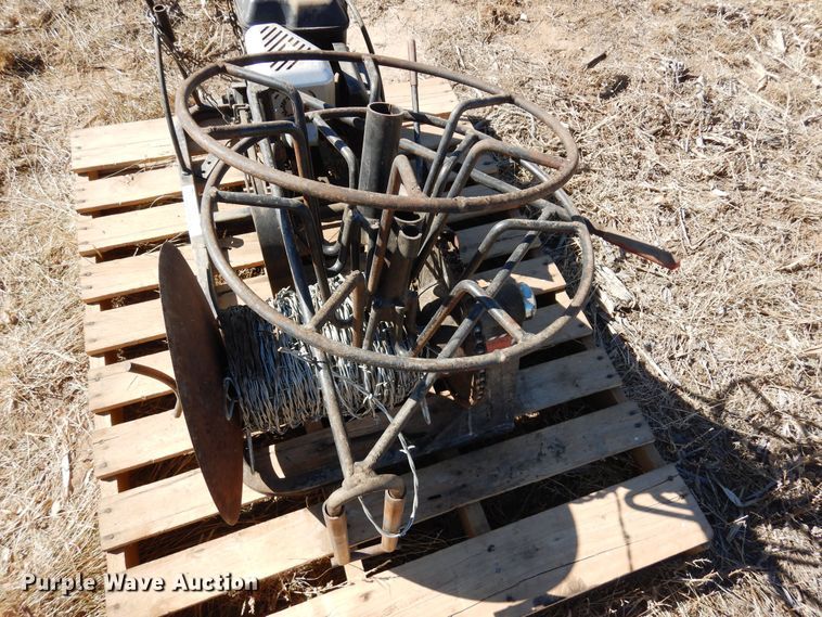 image for item MR9592 E-Z Roll C425  wire roller