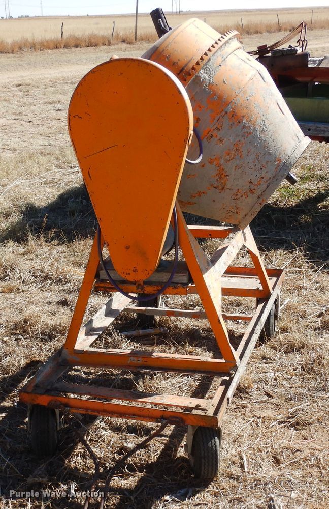 image for item MR9608 Montgomery Ward GIL-26471AS  concrete mixer