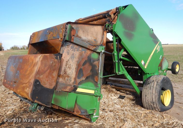 image for item MT9841 2017 John Deere 569 Mega Wide Plus  round baler