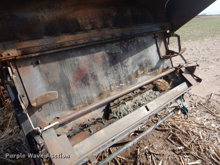 image for item MT9841 2017 John Deere 569 Mega Wide Plus  round baler