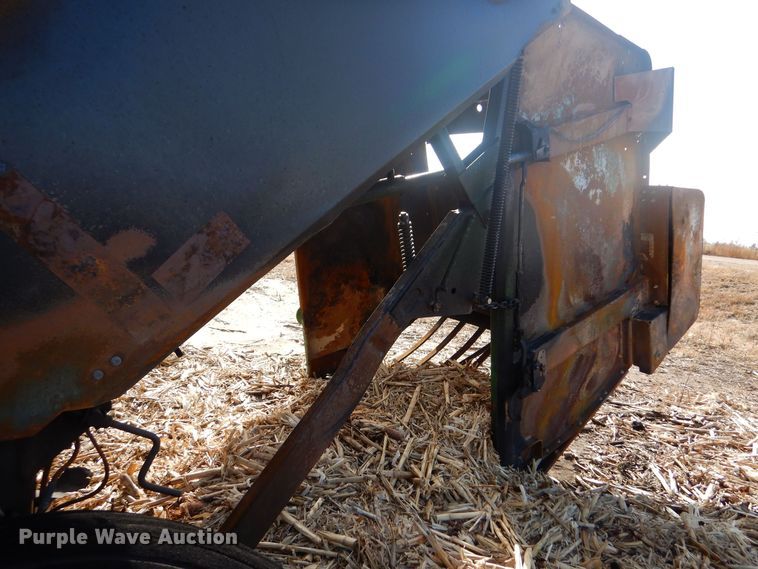 image for item MT9841 2017 John Deere 569 Mega Wide Plus  round baler