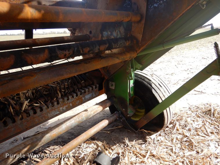 image for item MT9841 2017 John Deere 569 Mega Wide Plus  round baler