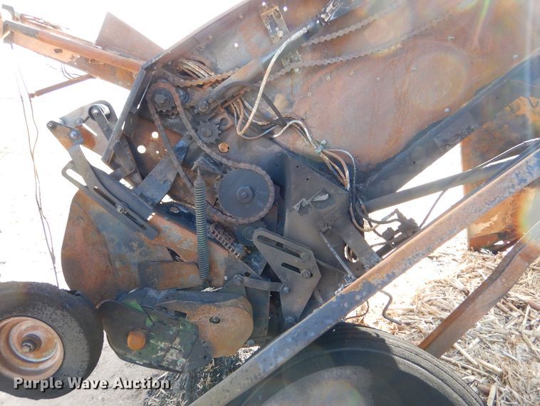 image for item MT9841 2017 John Deere 569 Mega Wide Plus  round baler