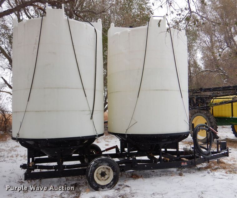 image for item MT9842 2011 Behnke  cone bottom nurse tank trailer