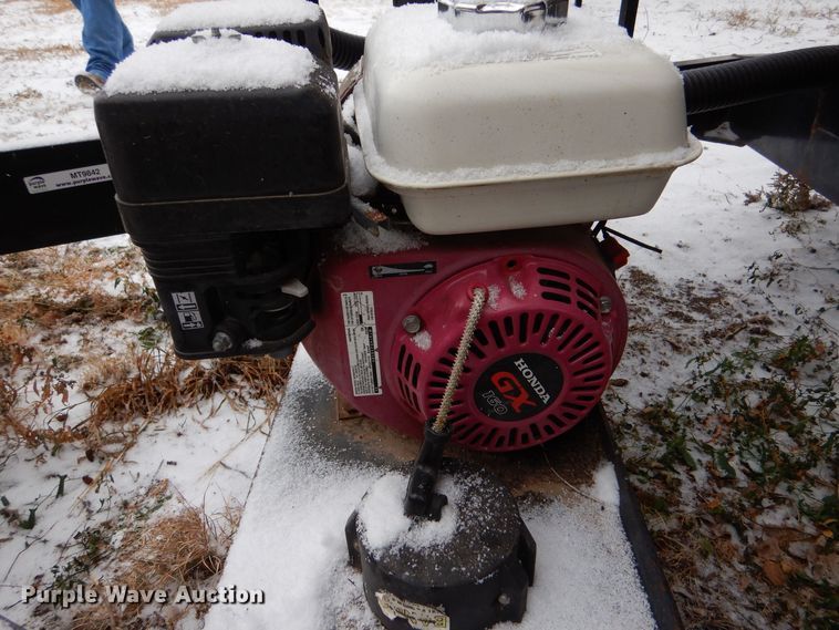 image for item MT9842 2011 Behnke  cone bottom nurse tank trailer