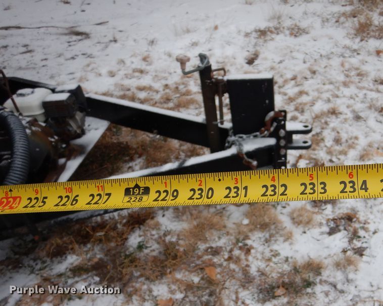 image for item MT9842 2011 Behnke  cone bottom nurse tank trailer