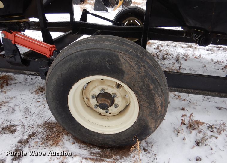 image for item MT9842 2011 Behnke  cone bottom nurse tank trailer