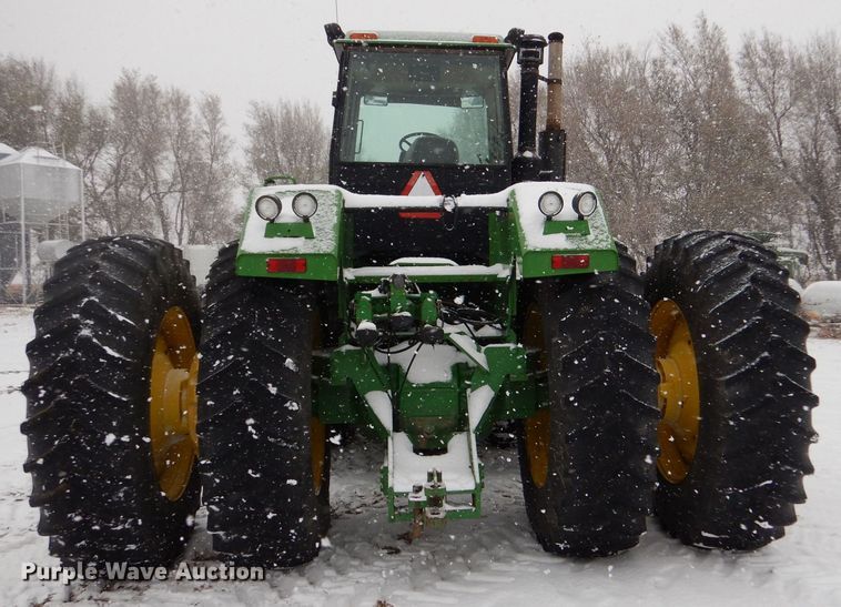 image for item MT9846 1996 John Deere 8870  4WD tractor