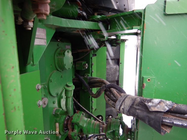 image for item MT9846 1996 John Deere 8870  4WD tractor