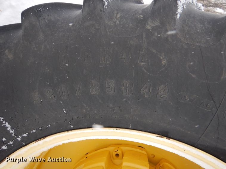 image for item MT9846 1996 John Deere 8870  4WD tractor