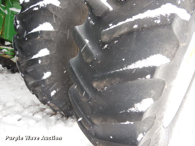 image for item MT9846 1996 John Deere 8870  4WD tractor