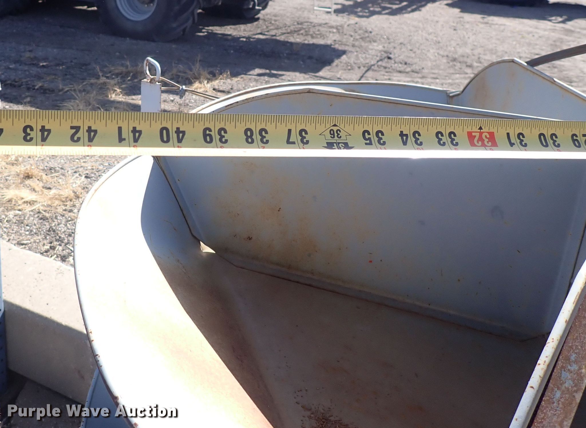 Hardware bin in Hesston, KS Item GA9637 sold Purple Wave